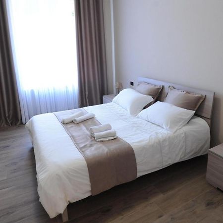 Happy House Lingotto Apartment ตูริน ภายนอก รูปภาพ